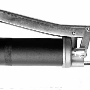 Manually-Operated Heavy-Duty Grease Gun - Heavy-Duty Lever-Style - Graco 110216