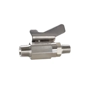 Low Pressure Ball Valve compatible with stainless steel, catalyst and waterborne materials, 3/8 in. npt(m) x 1/4 in. npt(m) - Graco 237530