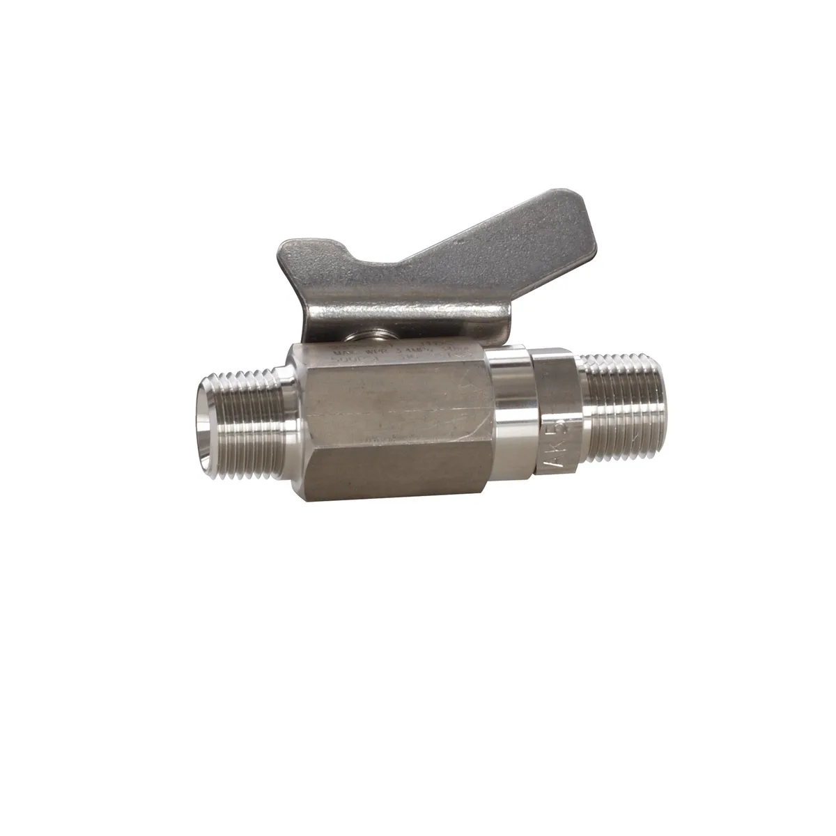 Low Pressure Ball Valve compatible with stainless steel, catalyst and waterborne materials, 3/8 in. npt(m) x 3/8 in. npt(m) - Graco 237531
