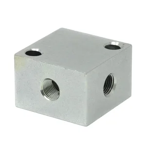 Cross Anchor Fitting, 1/8 in. NPSF - Graco 560543