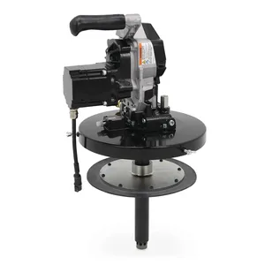 Compact Dyna-Star® 24 VDC Series progressive 35 lb Oil or Grease Bucket Kit, Pump, Lifting Handle, Low-Level Switch - Graco CD1031