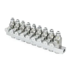 GL-33 Grease Injector, Carbon Steel, 9 Injector Manifold, 1/8 NPT - Graco 24W406